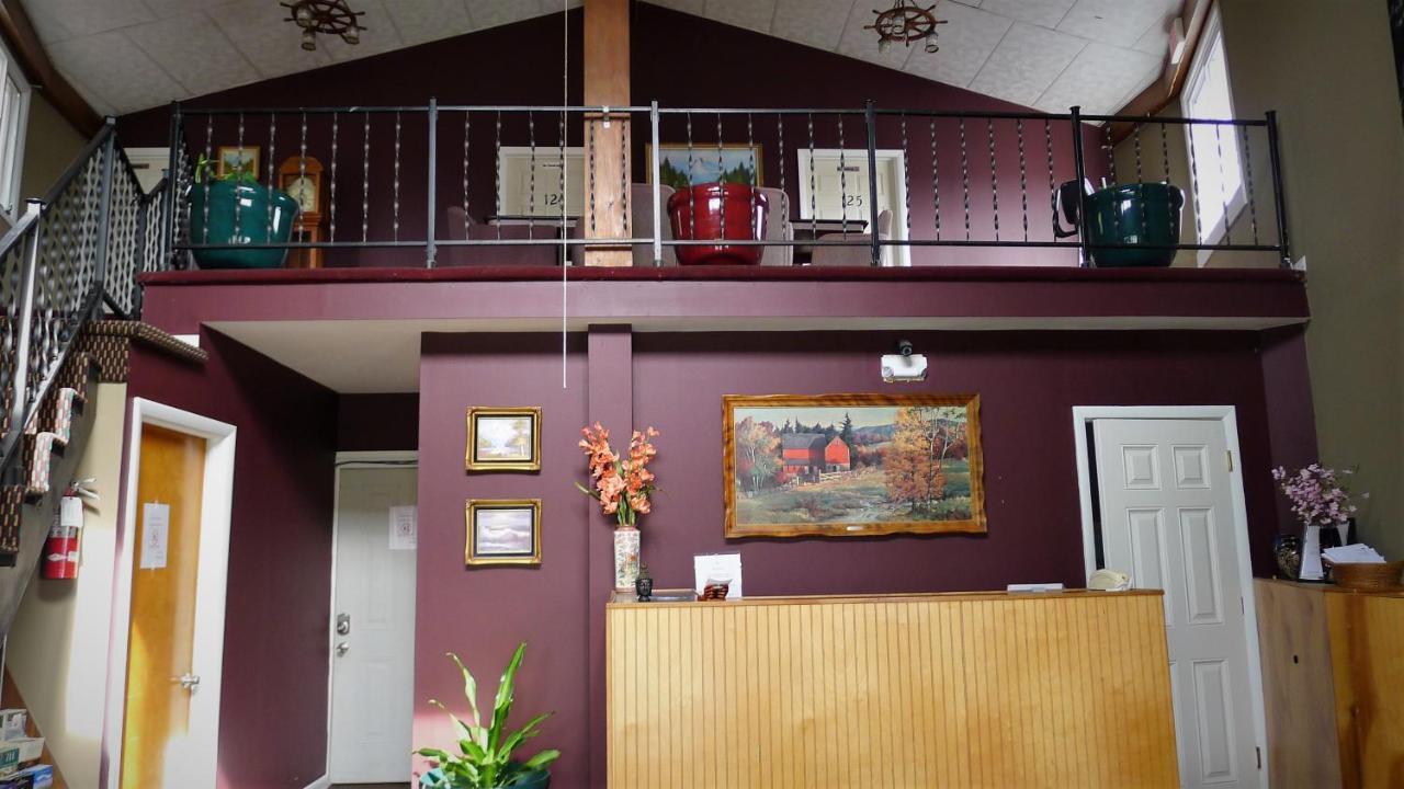 Relax Inn Watertown ウォータータウン エクステリア 写真